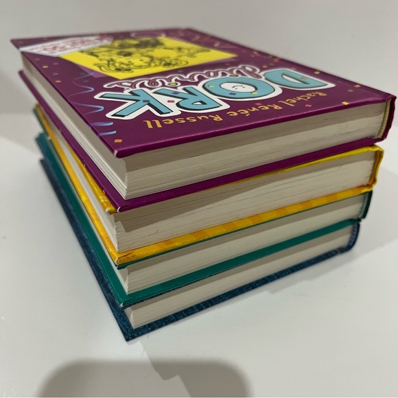 Lot of Dork Diaries Hard Cover Books 2, 3, 3 1/2, OMG! by Rachel Renee Russell - Picture 6 of 6